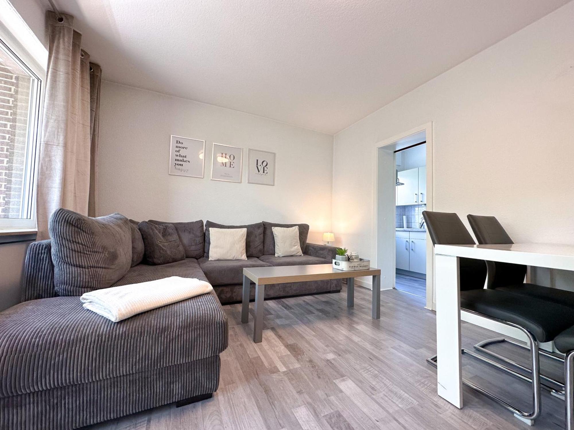Stilvolles, Frisch Renoviertes 2Zi Apartment Mit Kueche Und Balkon In Kliniknaehe Bad Oeynhausen Esterno foto