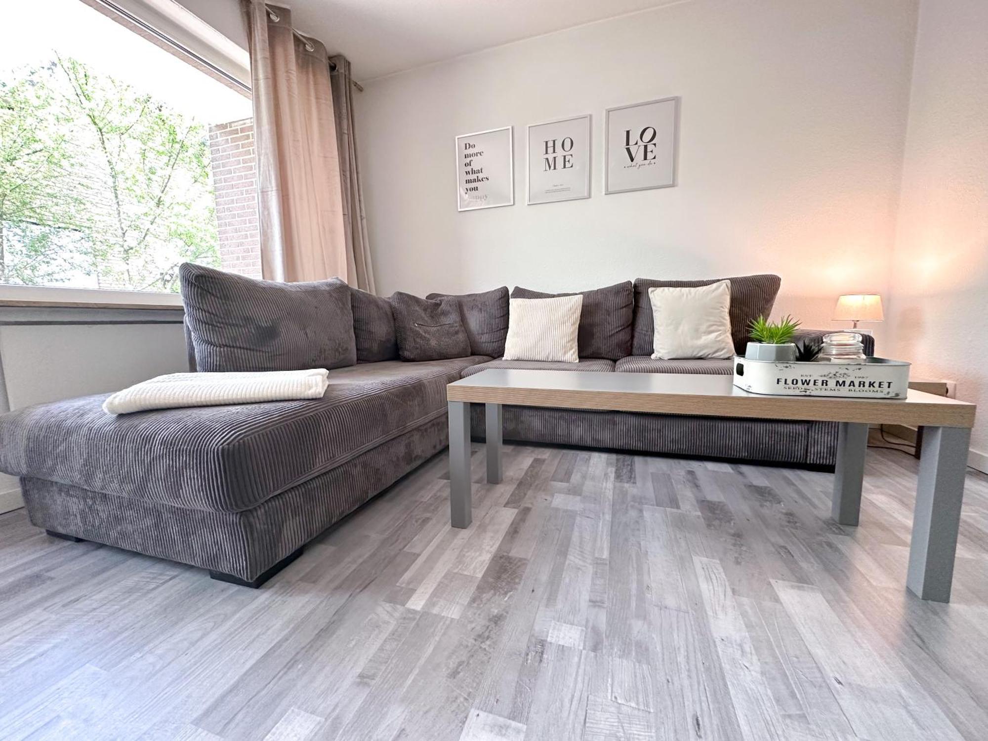 Stilvolles, Frisch Renoviertes 2Zi Apartment Mit Kueche Und Balkon In Kliniknaehe Bad Oeynhausen Esterno foto